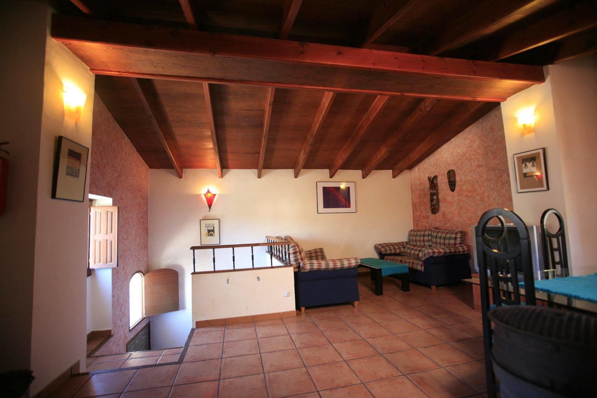 Torreta De Sant Tomas Villa Cocentaina Exterior photo